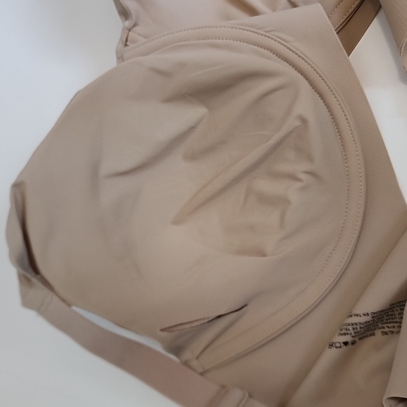 Bali Comfort Revolution Underwire Bra/ Size XL - Picture 8 of 12